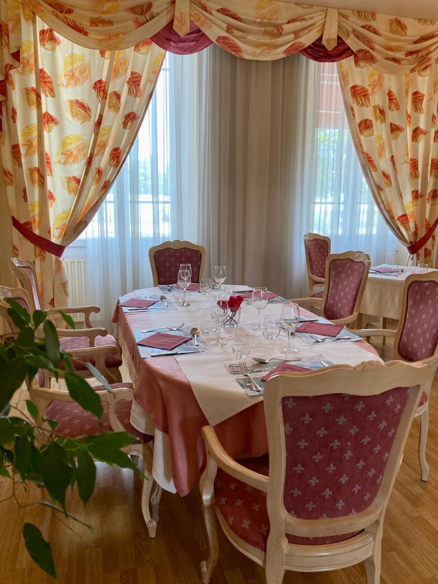 Hotel De Champagne Saint-Dizier Eksteriør bilde